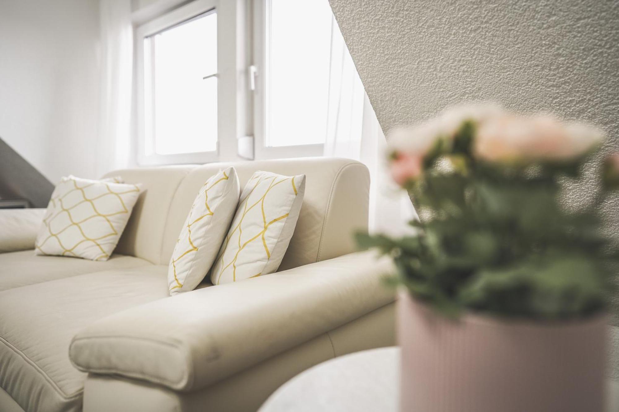Luxus Maisonette Wohnung Am See, Wehome Premium ซังคท์เลออน-โรท ภายนอก รูปภาพ